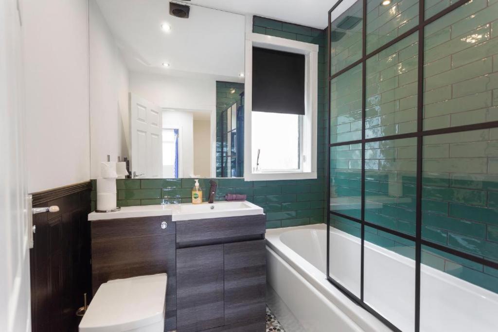 Stylish 3 Bed Edinburgh Abode-Parking And Garden公寓 外观 照片