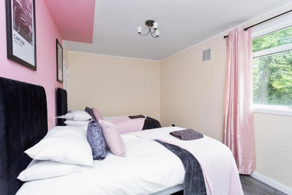Stylish 3 Bed Edinburgh Abode-Parking And Garden公寓 外观 照片