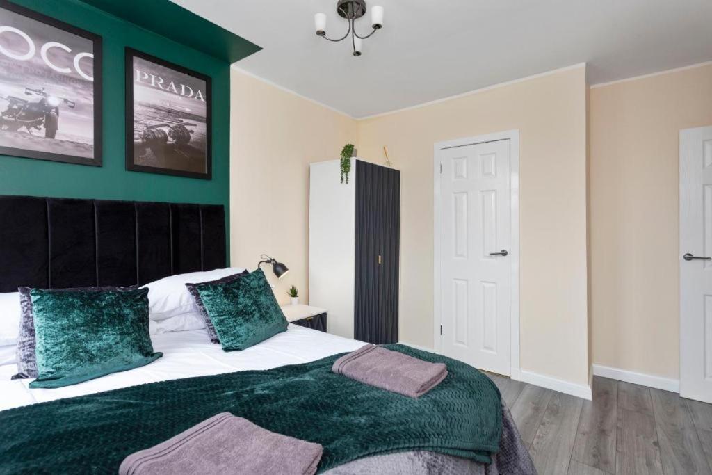 Stylish 3 Bed Edinburgh Abode-Parking And Garden公寓 外观 照片