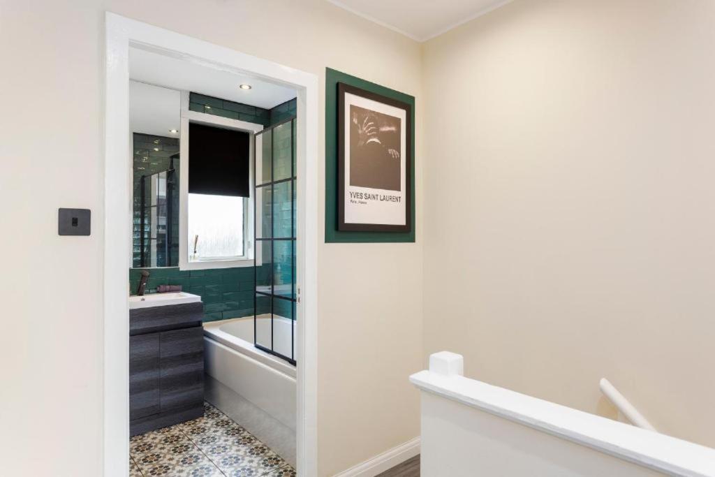 Stylish 3 Bed Edinburgh Abode-Parking And Garden公寓 外观 照片