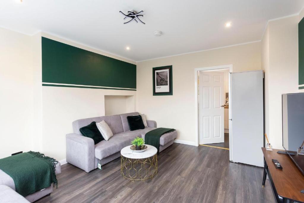 Stylish 3 Bed Edinburgh Abode-Parking And Garden公寓 外观 照片